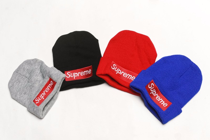 Nón len Supreme đủ màu. - 2