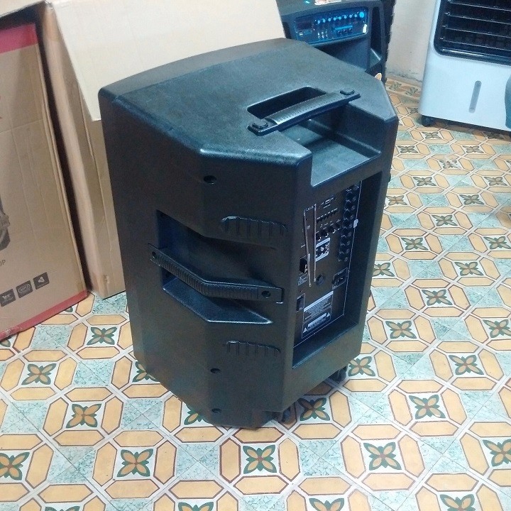 Loa kéo di dộng TKB 888 - 4