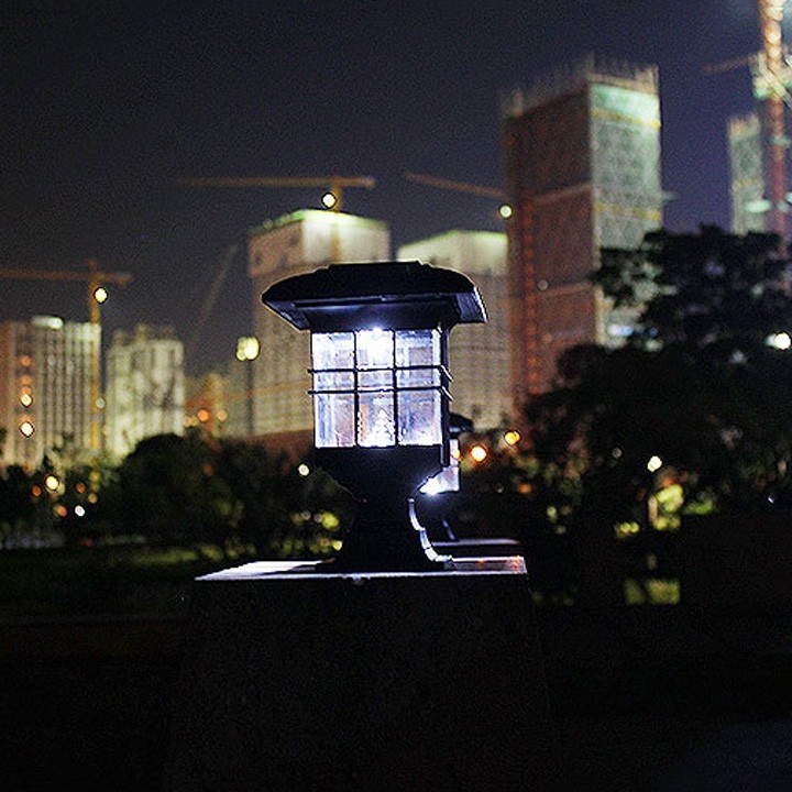 Combo 12 đèn năng lượng mặt trời trang trí trụ cổng sân vườn cầu thang 5