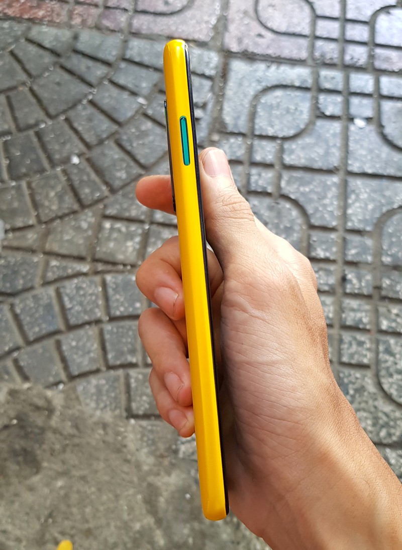 miếng dán skin full viền xiaomi note 8 pro màu vàng
