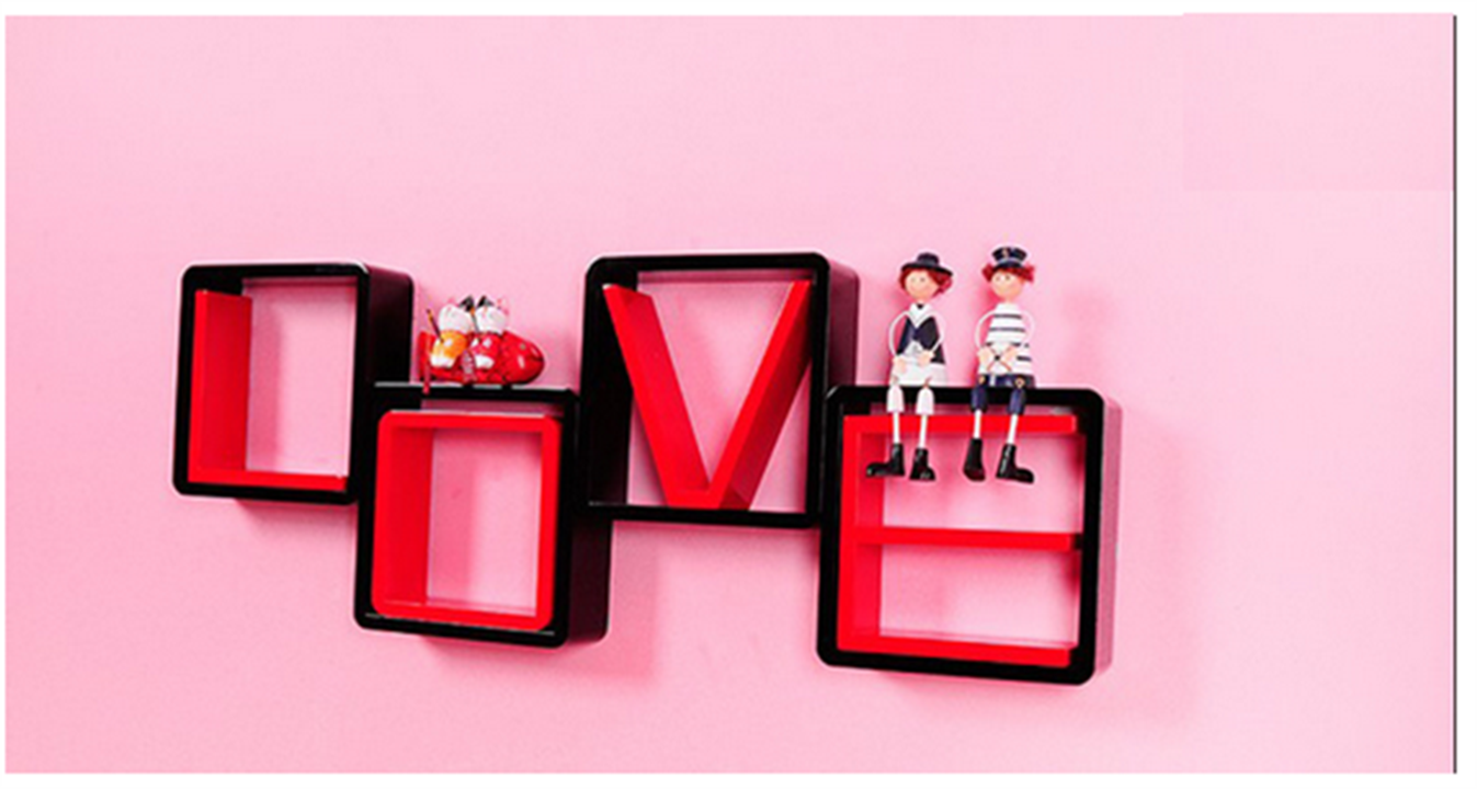 Bộ kệ gỗ chữ LOVE BinBin KG08