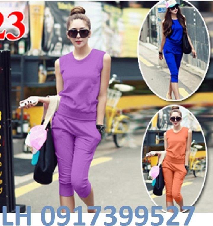 Bộ đồ thể thao nữ khoét lưng trẻ trung l12554