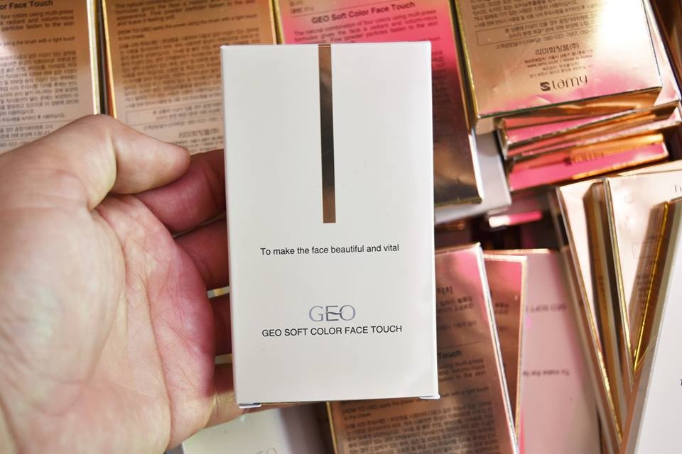 Phấn má hồng geo soft color face touch
