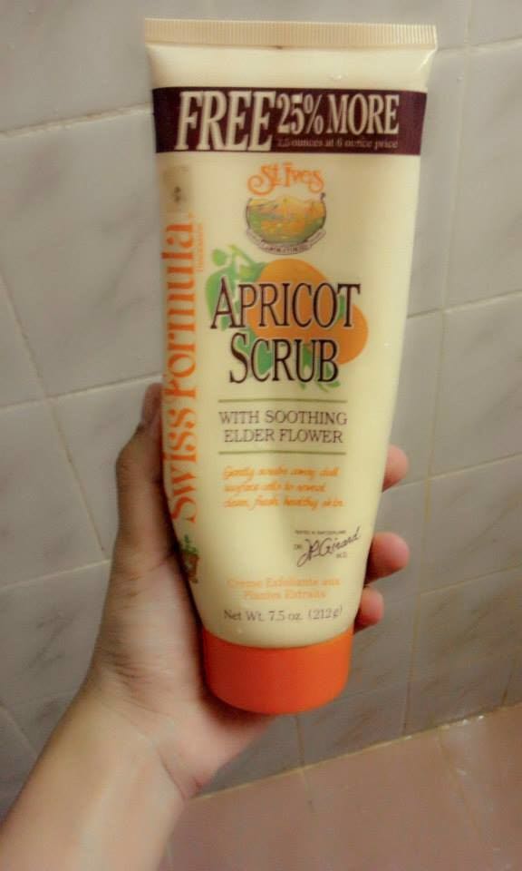 Sữa rửa mặt tẩy da chết Swiss Formula Apricot Scrub