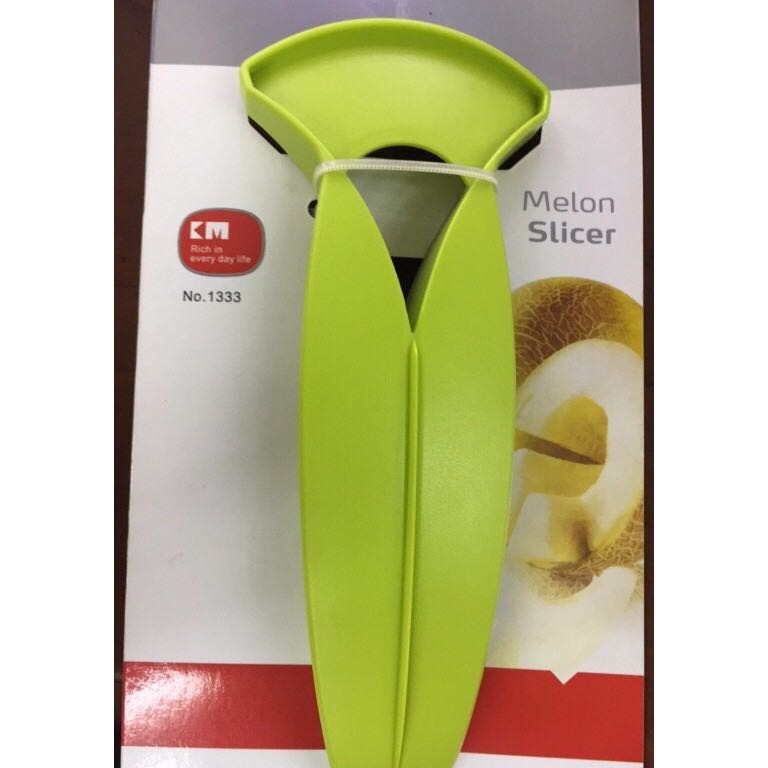 Dao nhựa Melon Slicer KM-1333 hàng Nhật