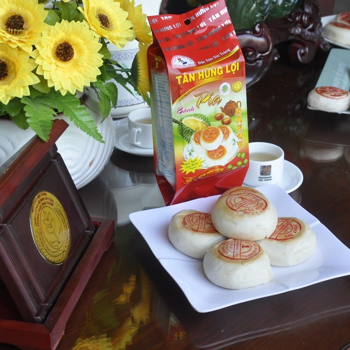 Bánh Pía Sầu Riêng Tân Hưng Lợi