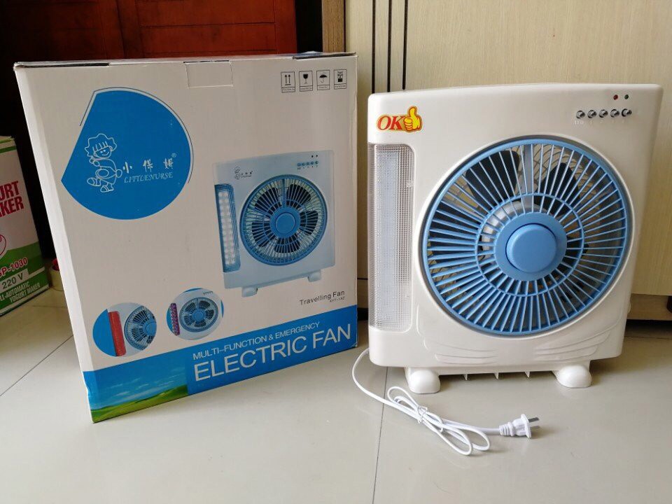 Quạt sạc tích điện Travelling Fan KYT-1AZ