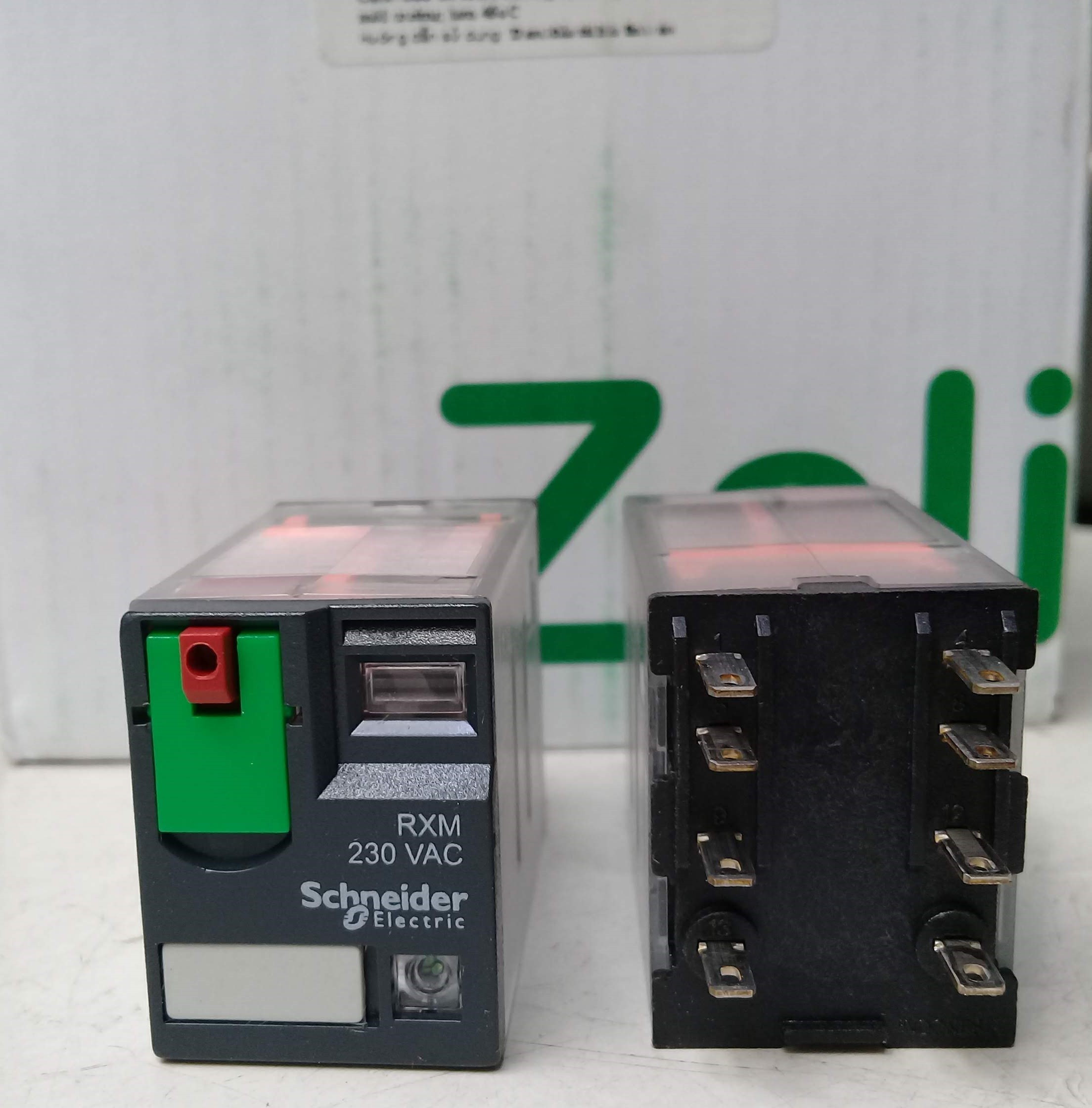 Relay trung gian RXM2AB2P7