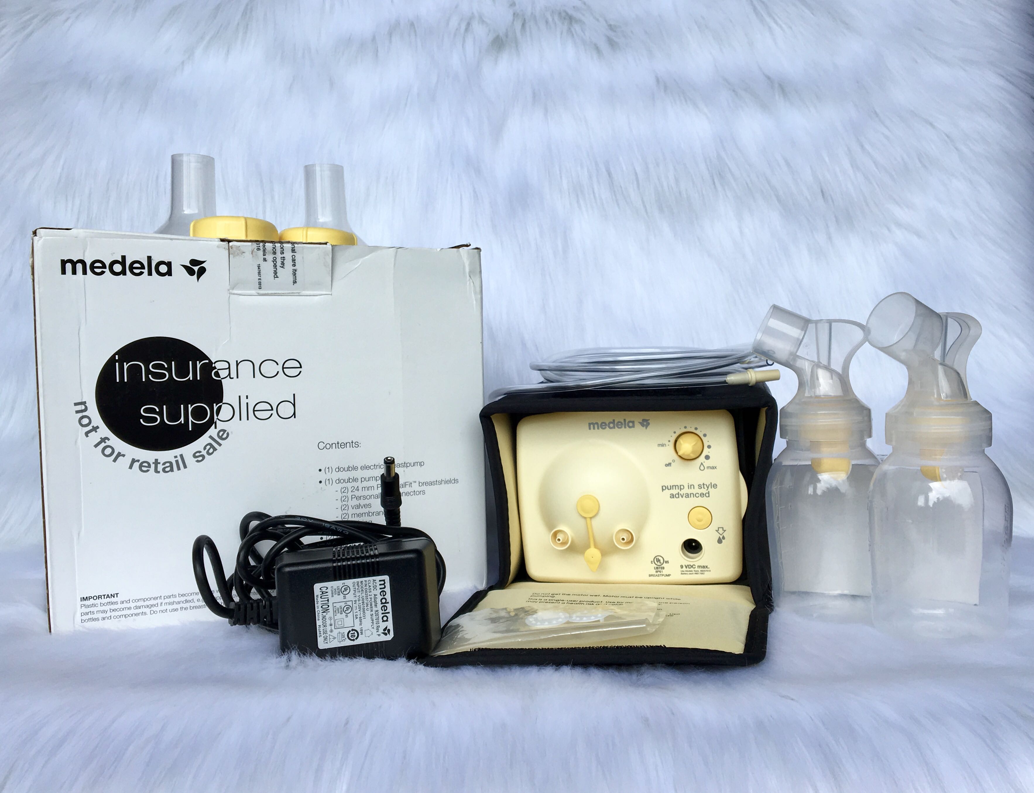Máy hút sữa Medela thu gọn_Pump-In-Style Advanced Starter Set