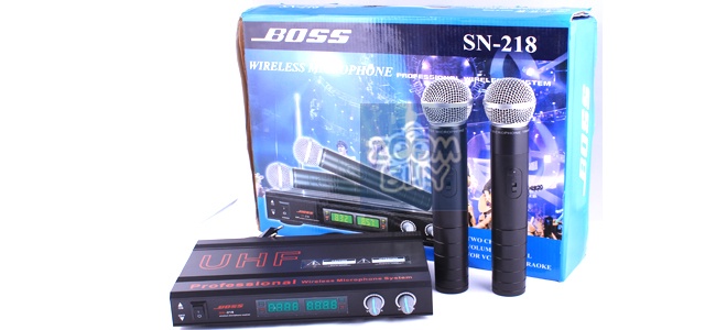 Micro karaoke không dây Boss 218