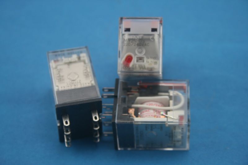 Rơ le trung gian Omron MY2N-GS AC220/240