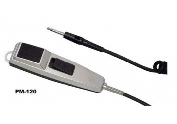 Micro thông báo khẩn có nút nhấn phía trước Toa PM-120