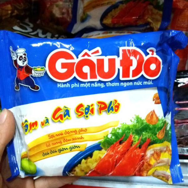 Thùng 30 gói mì Gấu Đỏ tôm và gà sợi phở 63g