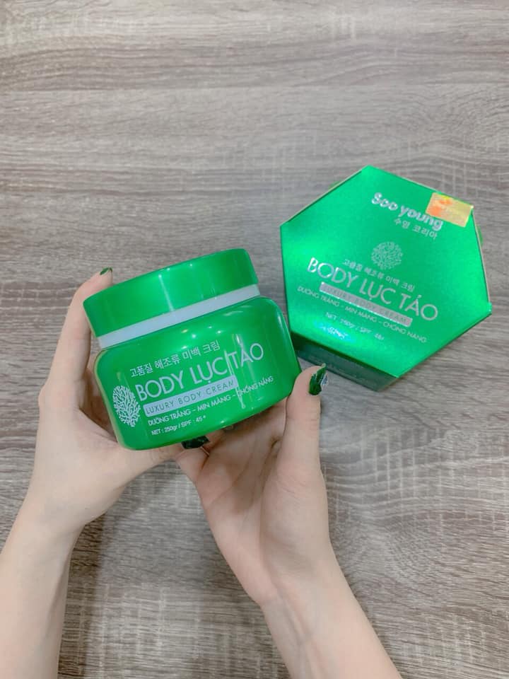 Kem dưỡng trắng da Body lục tảo SOO YOUNG (250g) (Mã SP: BDLUC)