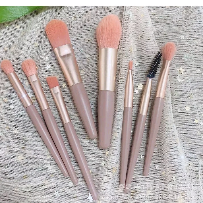 Bộ cọ trang điểm 8 món (Mã SP: 1436_114768154)