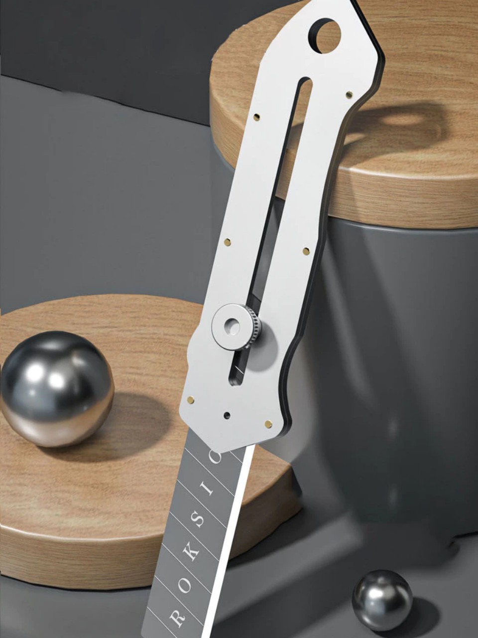 Dao rọc giấy cán inox KX có lưỡi thép cắt sắc bén cho công việc văn phòng, có ốc tăng đưa tiện dụng (Mã SP: 5626262)