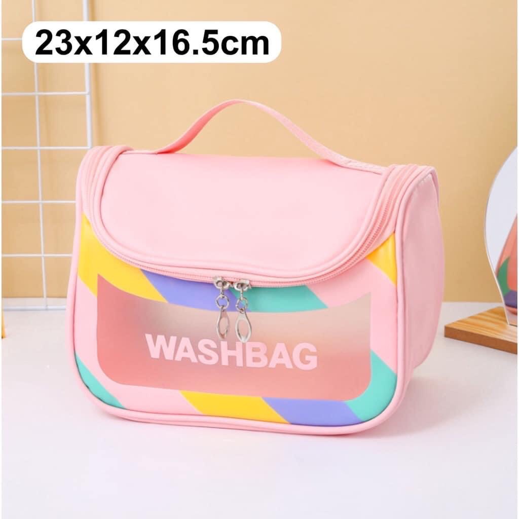 TÚI ĐỰNG Mỹ PHẨM WASHBAG 63k/ cái. Một lựa chọn tốt cho các sản phẩm dễ vỡ, thiết kế chịu mài mòn và bền, dây kéo nylon trơn.2. Chất lượng tốt và siêu bền.3. Chất liệu PVC, bảo vệ môi trường (Mã SP: 2963_116047696)