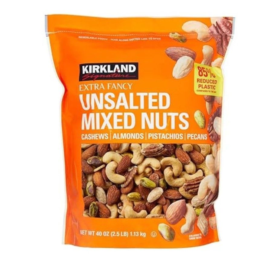 Hạt hỗn hợp Kirkland Signature Extra Fancy Unsalted Mixed Nuts của Mỹ túi 1.13kg