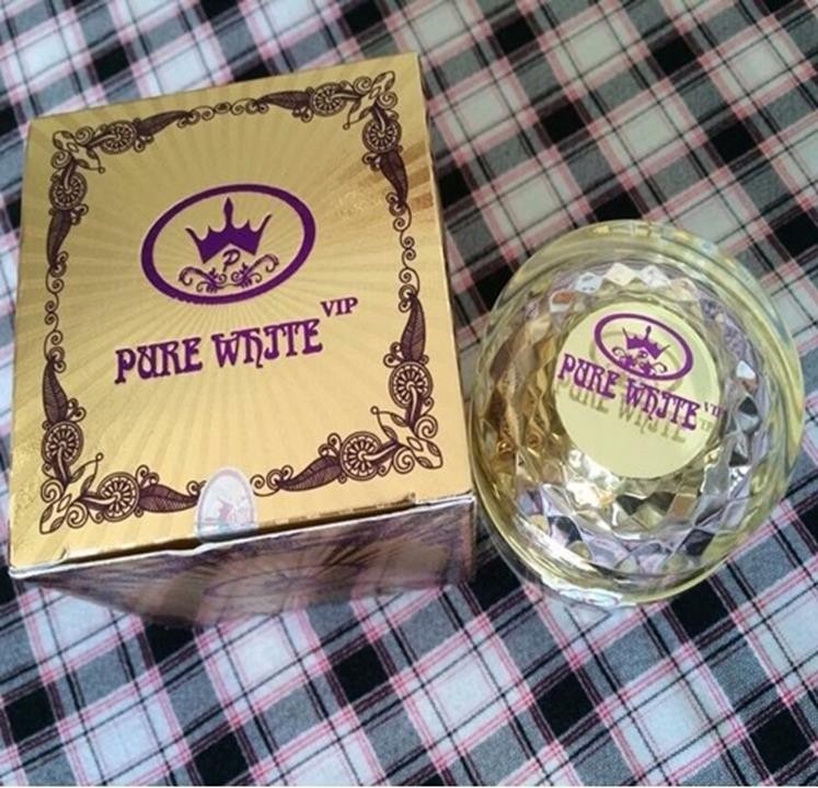 KEM FACE VIP PURE WHITE 1