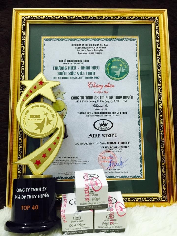 TẮM THAN HOẠT TÍNH PURE WHITE 5