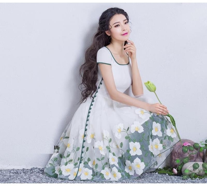 Đầm Hoa xuyến chi - đầm váy cao câp Đầm dạ hội nàng tiên Hoa Xuyến Chi cao cấp 9
