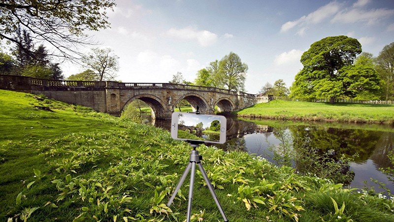 chân chụp hình tự sướng Tripod mini 1