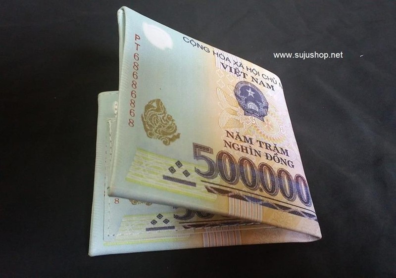 Ví nam in hình tiền 500k . Hàng loại 1 . Đảm bảo ko giao hàng loại 2 . 5