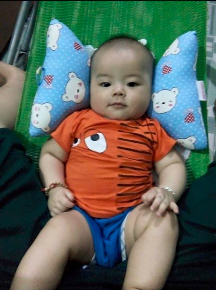 Gối thông minh chống móp đầu, ngẹo đầu cho bé 2