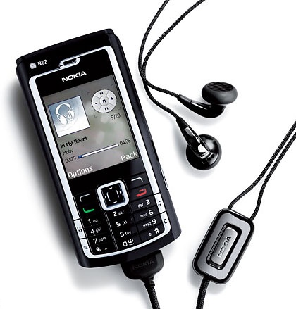 NOKIA N72 2