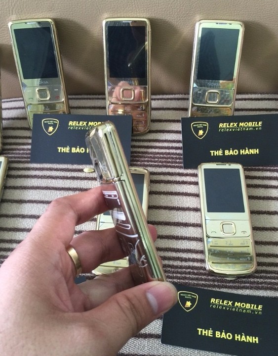 Nokia 6700 gold công ty 11