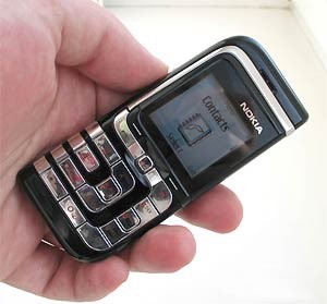 Nokia 7260 2