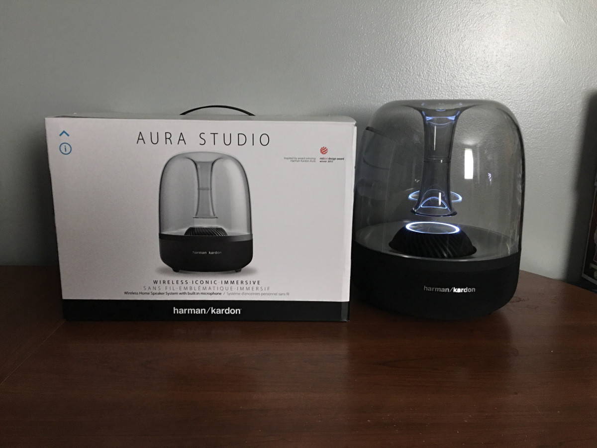Loa Harman Aura