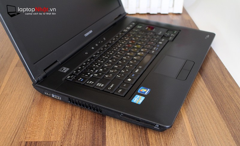 Laptop Toshiba i5 8G 500G 15in Siêu phẩm Made in japan 5