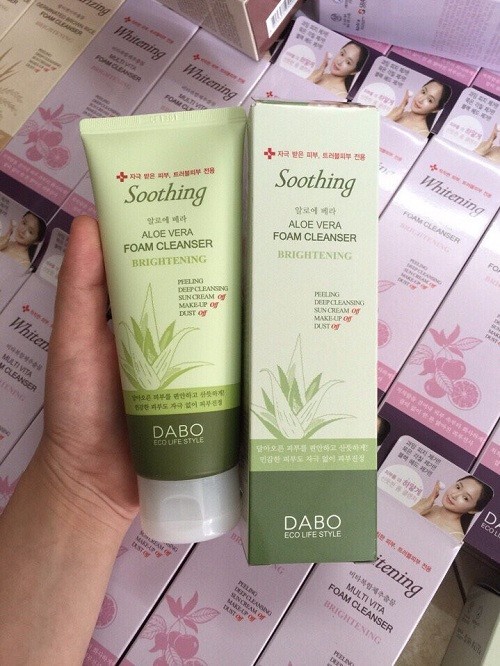 Sữa rửa mặt trắng da Dabo eco life style 3