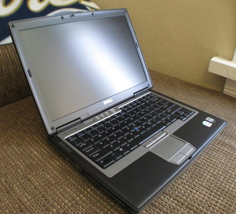 Laptop Dell latitude D830 15in Fim Nhac GAME LoL cho HSSV 8