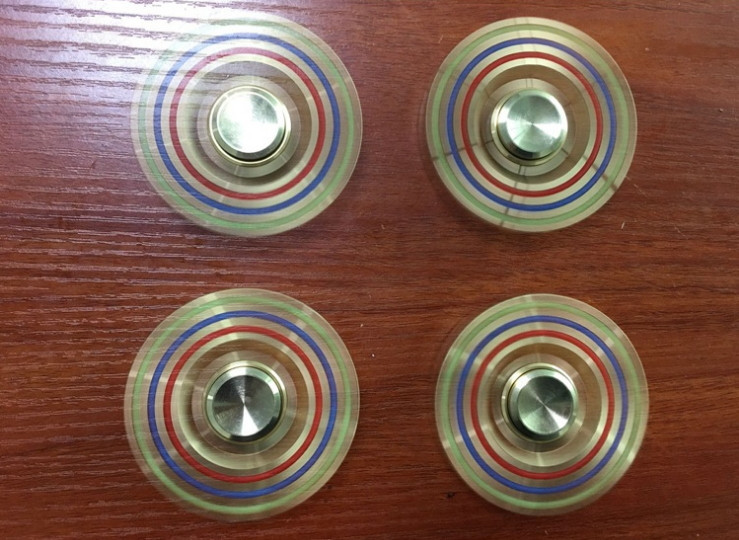 Con Quay 6 Cánh Đồng Hand Spinner 3P 7
