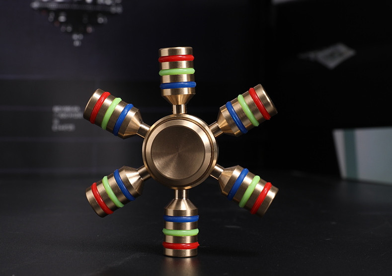 Con Quay 6 Cánh Đồng Hand Spinner 3P 4