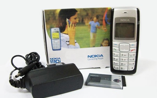 Điện thoại no kia 1110 main zin hàng chính hãng 4