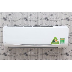 Điều hòa Daikin 9000 BTU 1 chiều Inverter FTKC25QVMV/RKC25QVMV gas R-32