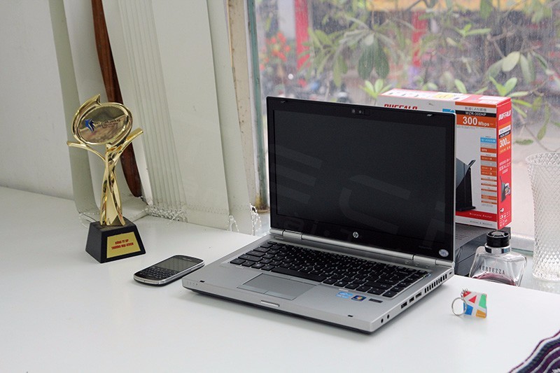 Hp Elitebook 8460p i7 4G 320G 14in Sang Trọng 3