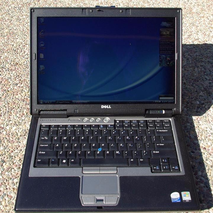 Dell latitude D830 2x2Ghz 15in HSSV Văn Phòng Web Game Fim Nhạc 6