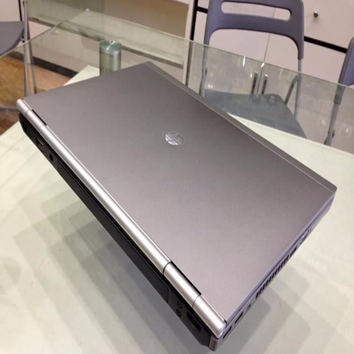 Hp Elitebook 8570p i7 4x2.9Ghz 15,6in ATi7400 Game 3D FIFA LOL LMHT 2