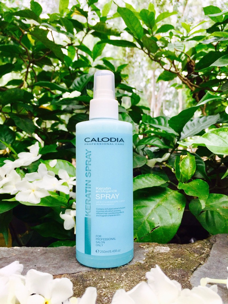 XỊT DƯỠNG TÓC CALODIA KERATIN SPRAY SIÊU MỀM MƯỢT 250ML 1