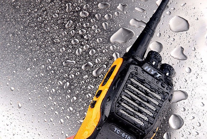 Bộ đàm chống nước HYT TC-610 - máy bộ đàm 1