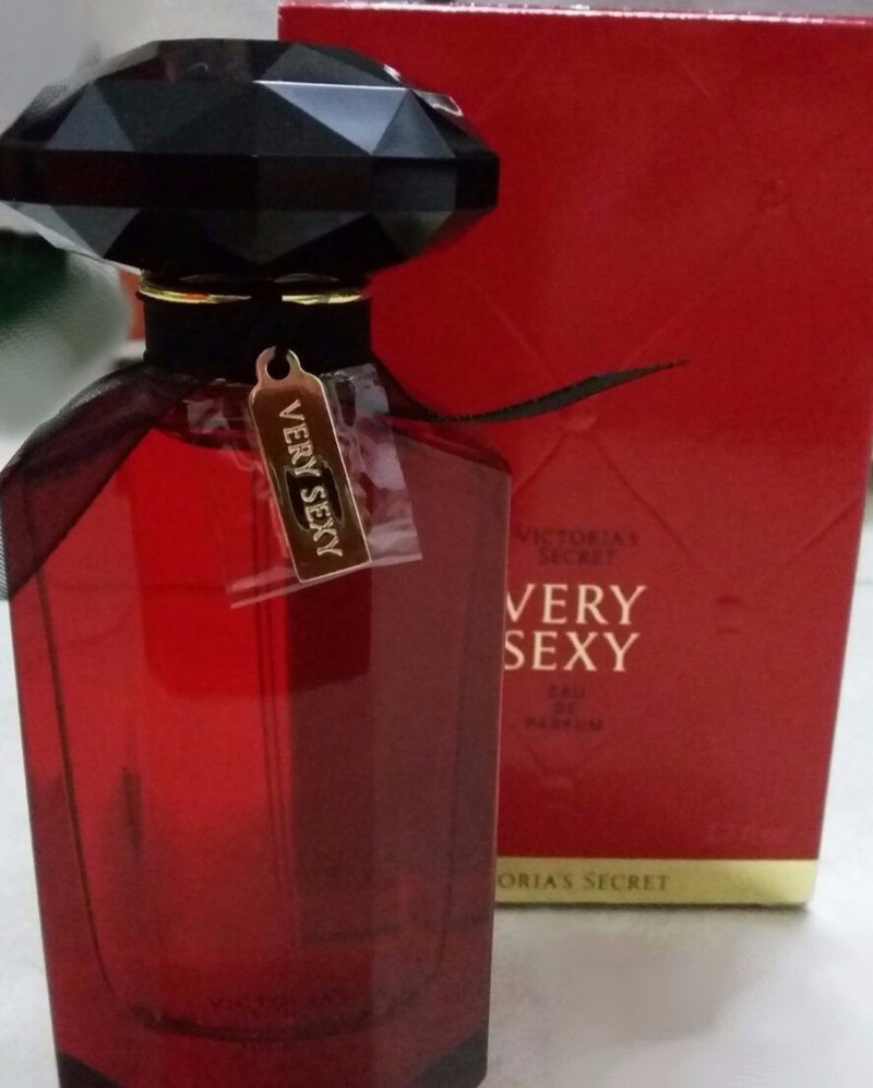 Nước hoa nữ Very Sexy Victorias Secret eau de parfum 50ml 1