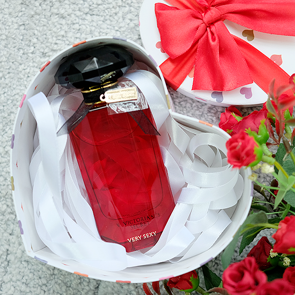 Nước hoa nữ Very Sexy Victorias Secret eau de parfum 50ml 2