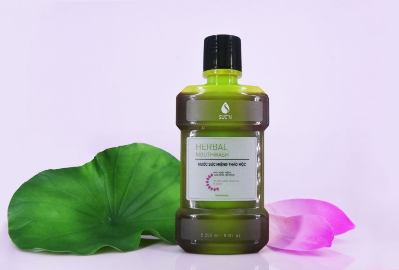 Nước súc miệng thảo dược herbalmouwash 6