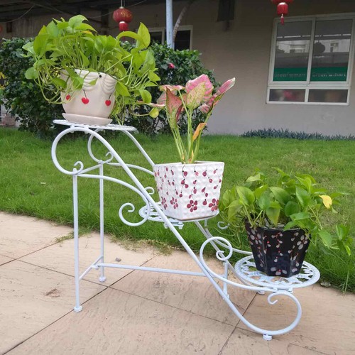 Giá kệ sắt để chậu hoa 3 tầng mẫu mới - TB195162