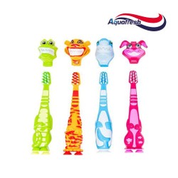 Bàn chải Aquafresh “little teeth” nắp đậy hình thú cho bé từ 3-5 tuổi - t1496
