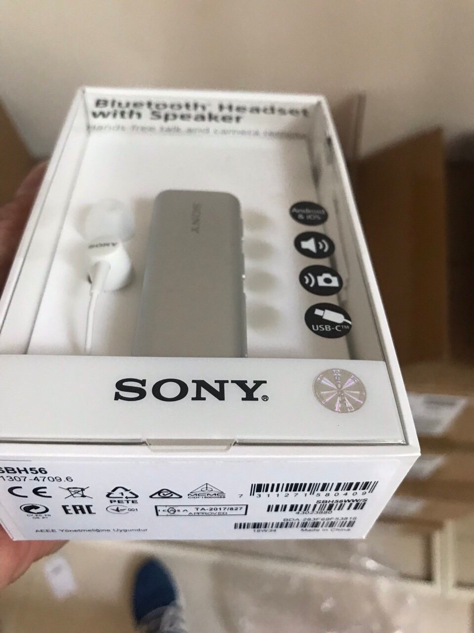 Tai nghe Bluetooth Sony SBH56
